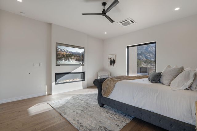 10 Rainbow Valley Road, Placitas, NM 87043