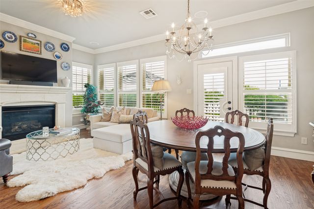 4021 Winsor Drive, Farmers Branch, TX 75244