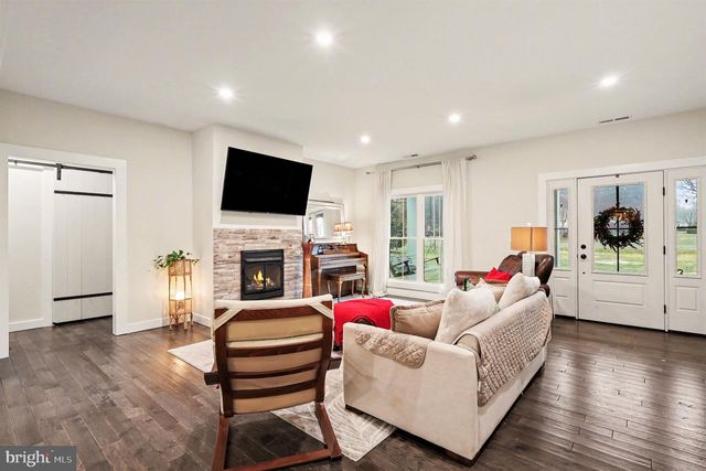 3684 ROCKLAND RD, Front Royal, VA 22630