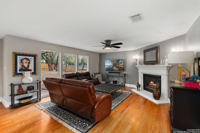 12 Inwood Bluff, San Antonio, TX 78248