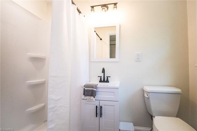 1224 Glenwood Avenue, Salisbury, NC 28146