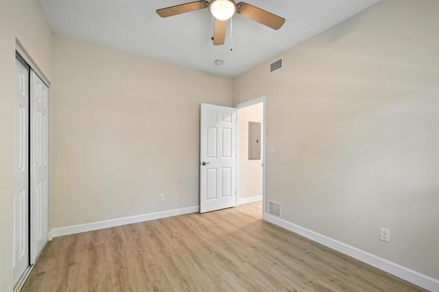 627 Bunker Road, West Palm Beach, FL 33405