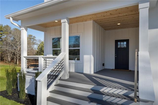 394 Poplar Springs Road, Hiram, GA 30141