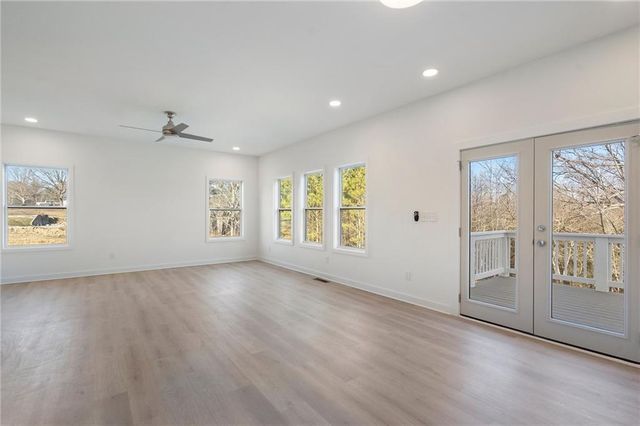 394 Poplar Springs Road, Hiram, GA 30141