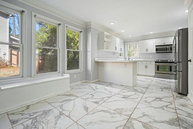 2102 Kendall Close NW, Acworth, GA 30102