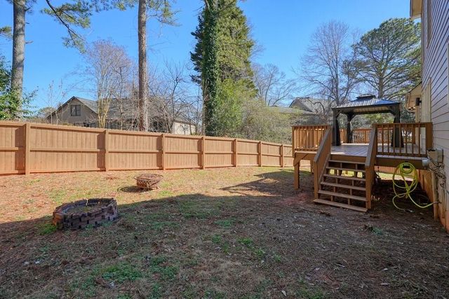 2102 Kendall Close NW, Acworth, GA 30102