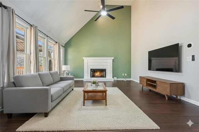 2102 Kendall Close NW, Acworth, GA 30102