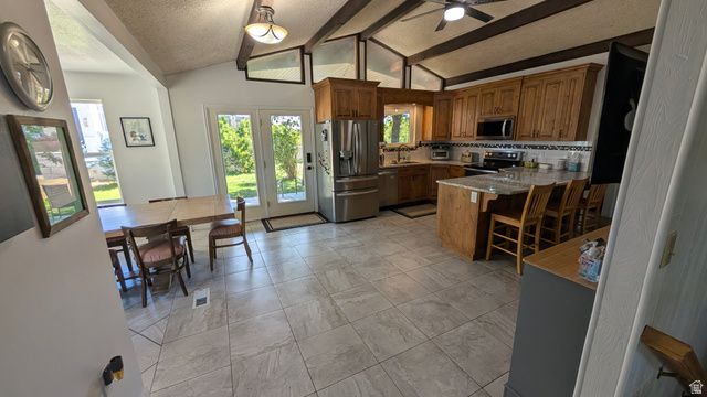 10585 N 6400 W, Highland, UT 84003