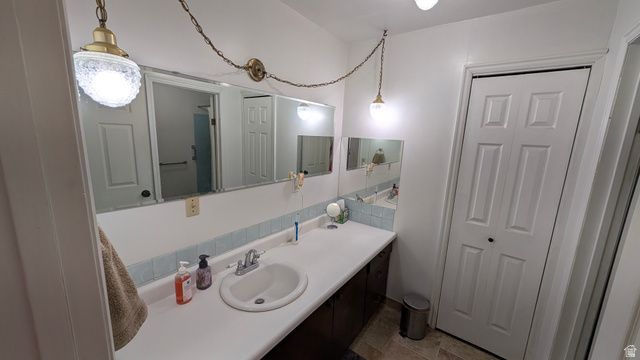10585 N 6400 W, Highland, UT 84003