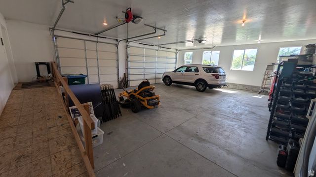 10585 N 6400 W, Highland, UT 84003