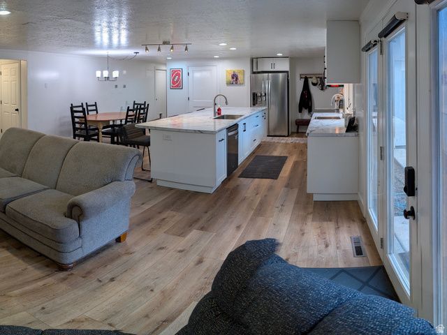 10585 N 6400 W, Highland, UT 84003