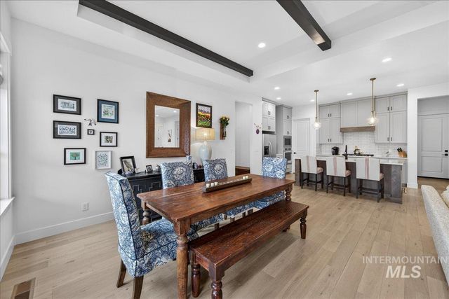 1911 N Willowick Ave, Eagle, ID 83616