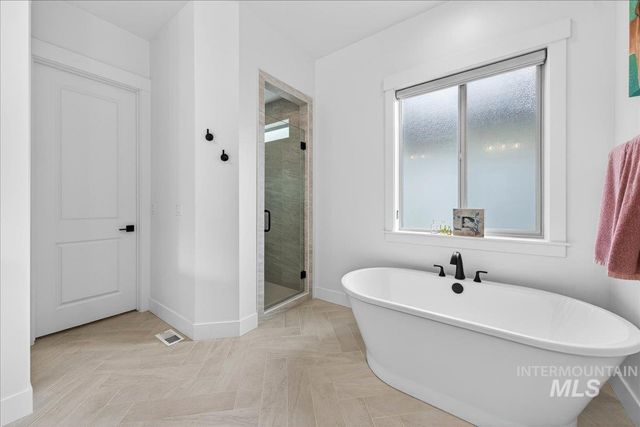 1911 N Willowick Ave, Eagle, ID 83616