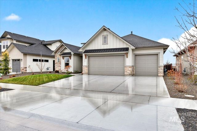 1911 N Willowick Ave, Eagle, ID 83616