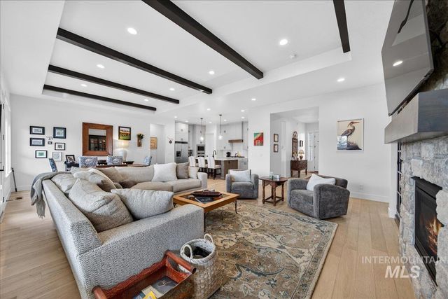 1911 N Willowick Ave, Eagle, ID 83616