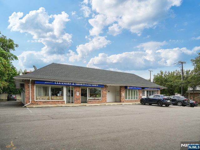 156 Broadway, Hillsdale, NJ 07642
