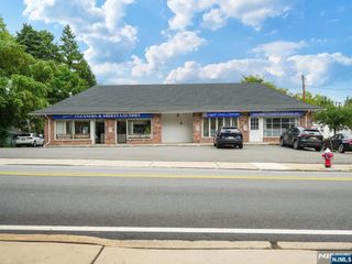 156 Broadway, Hillsdale, NJ 07642