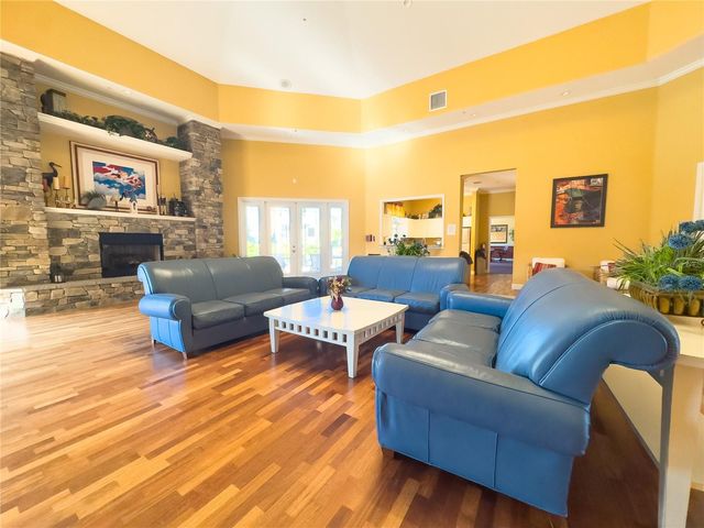 5521 ROSEHILL ROAD 203, Sarasota, FL 34233