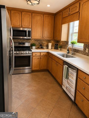 5926 Colonnade Drive, Rex, GA 30273