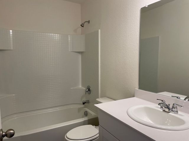 1911 Chapel Hill Road, Princeton, TX 75407