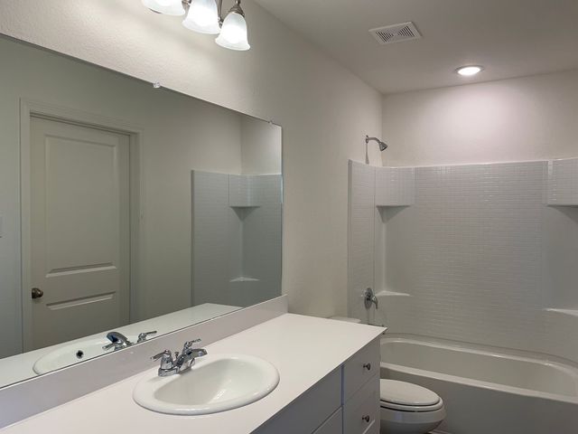 1911 Chapel Hill Road, Princeton, TX 75407