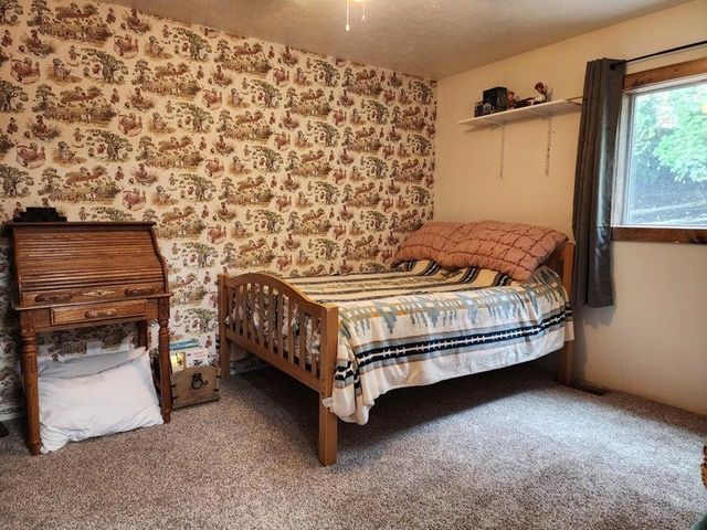 451 Monumental Rd, Colville, WA 99114