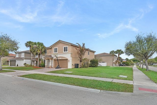 2883 SW Cape Breton Drive, Port St. Lucie, Port St Lucie, FL 34953