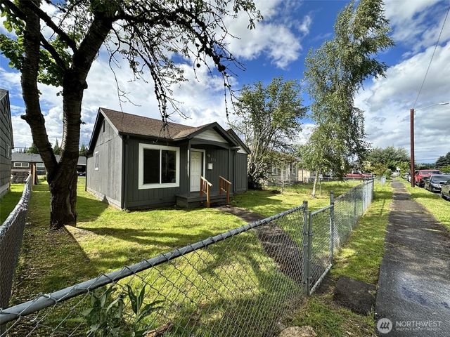 273 Baltimore St, Longview, WA 98632