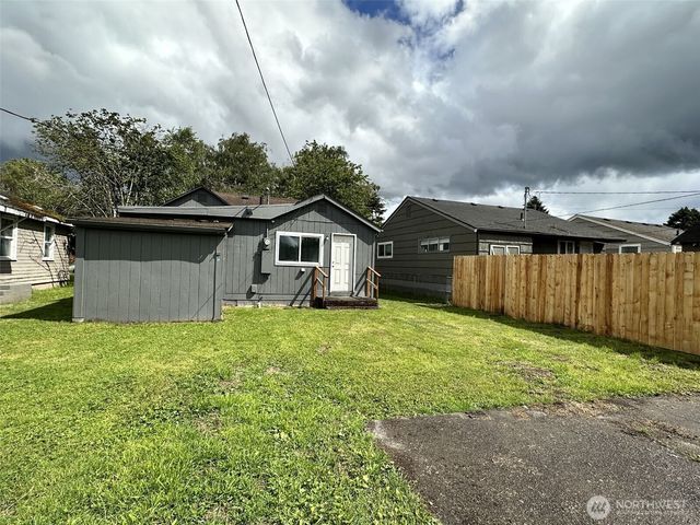 273 Baltimore St, Longview, WA 98632