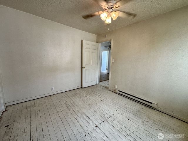 273 Baltimore St, Longview, WA 98632