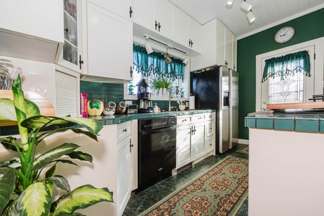 1053 Lake Avenue, Detroit Lakes, MN 56501