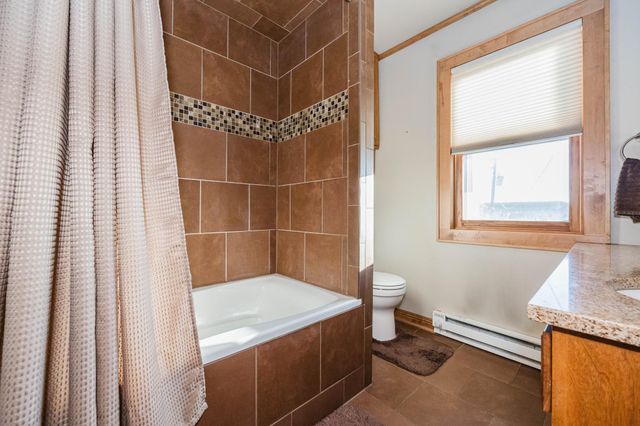 1053 Lake Avenue, Detroit Lakes, MN 56501