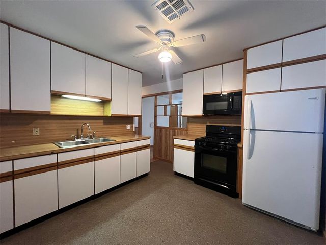 2221 SW 42nd Street, Oklahoma City, OK 73119