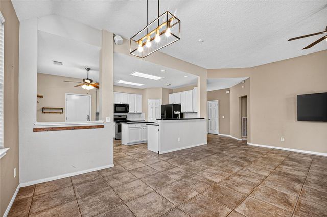 2921 Linda Drive, Pearland, TX 77584