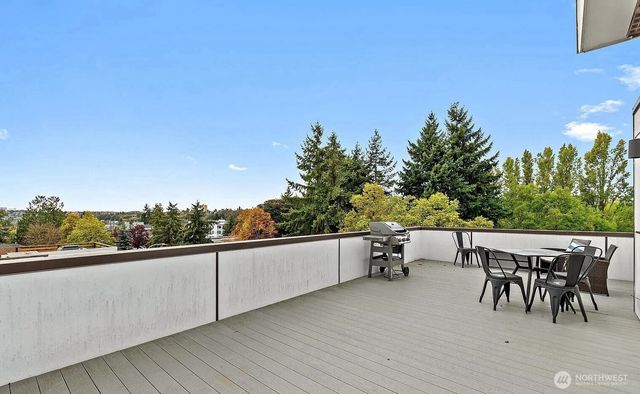 210 20th Avenue S, Seattle, WA 98144