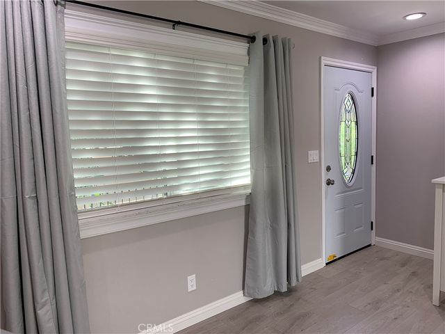 509 W Duarte B, Monrovia, CA 91016