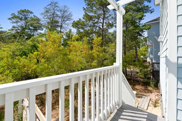 96 Sandpine Loop, Inlet Beach, FL 32461