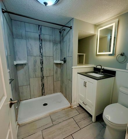 6716 Cedar Lake Road S, Saint Louis Park, MN 55426