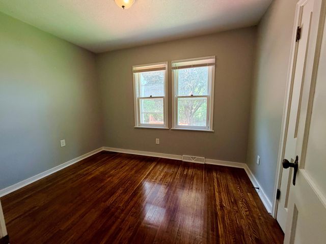 6716 Cedar Lake Road S, Saint Louis Park, MN 55426