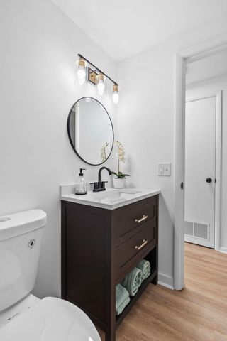 58 Inglewood Street, Long Lake, MN 55356