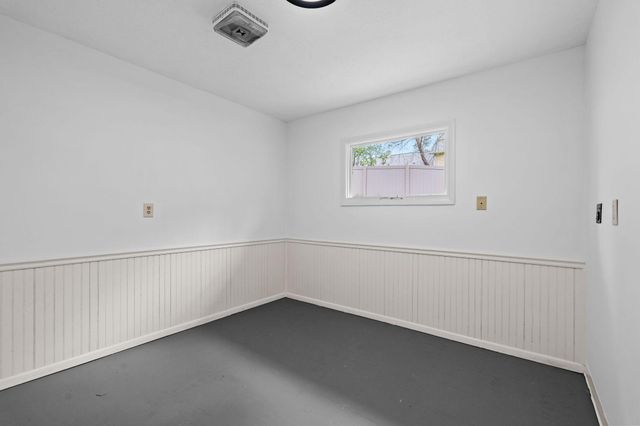58 Inglewood Street, Long Lake, MN 55356