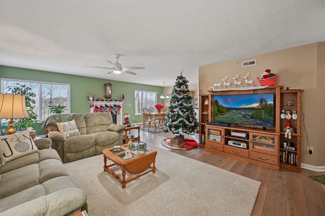 1804 Ashley Court, 201, Florence, KY 41042