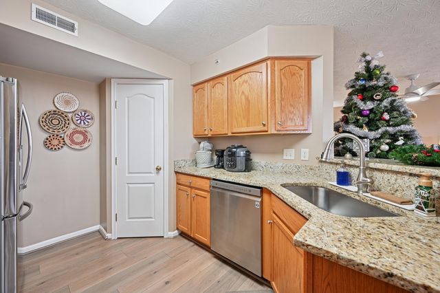 1804 Ashley Court, 201, Florence, KY 41042