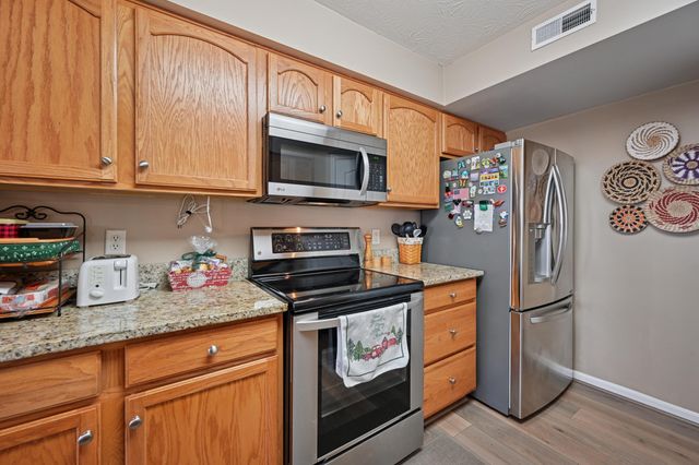 1804 Ashley Court, 201, Florence, KY 41042