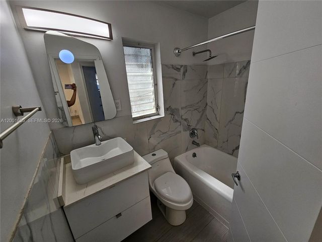 1723 Liberty St 7, Hollywood, FL 33020