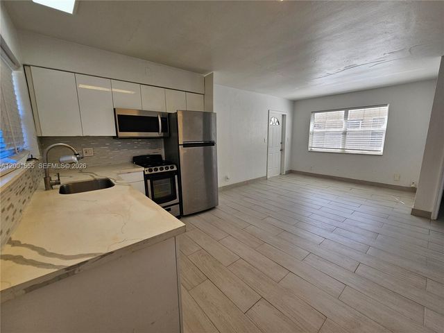 1723 Liberty St 7, Hollywood, FL 33020