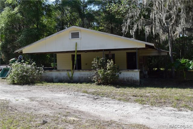121 Aweema Way, Melrose, FL 32666