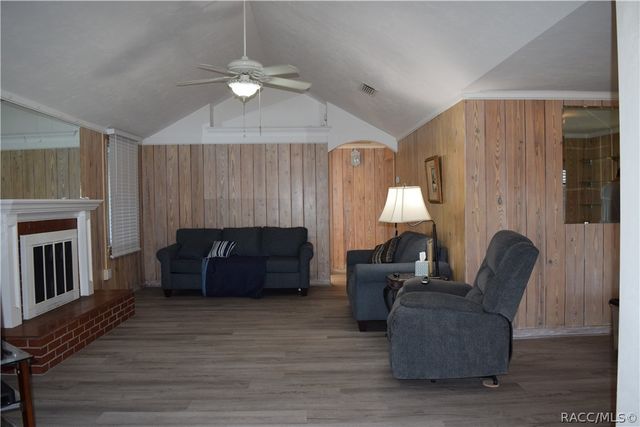 121 Aweema Way, Melrose, FL 32666