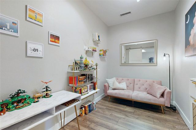 4885 S Monaco Street 101, Denver, CO 80237