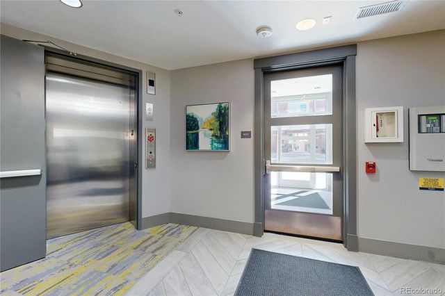 4885 S Monaco Street 101, Denver, CO 80237